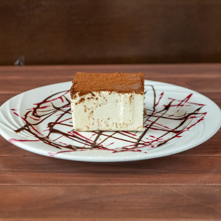 Pesto`s - Restaurant, Bar & Pizzaria Rewards