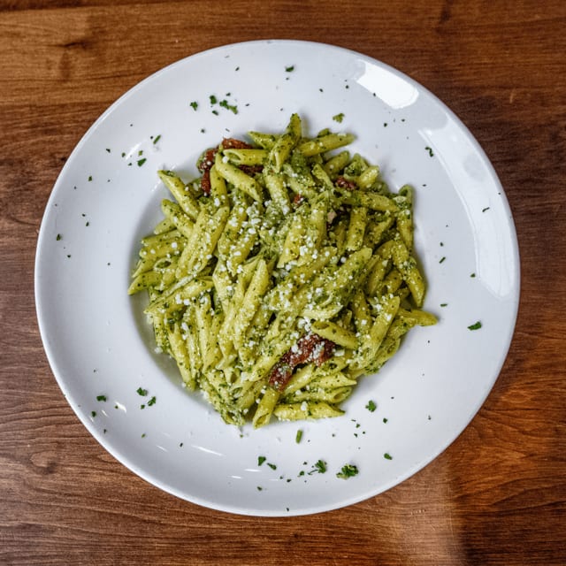 Penne Pesto.